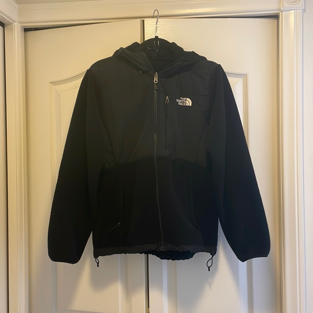 Black North Face Zip up Fleece- size Medium